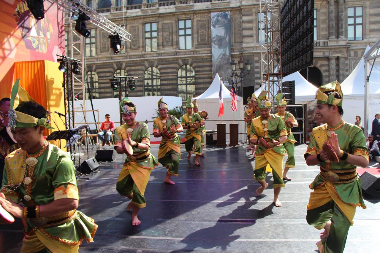 Semaine de la culture malaisienne - Mai 2015 - Place du Palais Royal